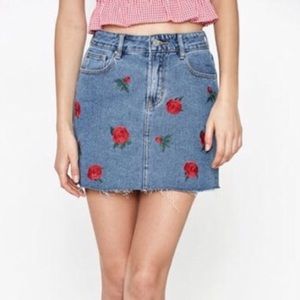 NWOT PACSUN ROSE EMBROIDERED DENIM SKIRT